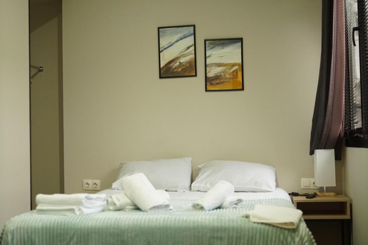 D And D Hotel Tbilisi Bagian luar foto