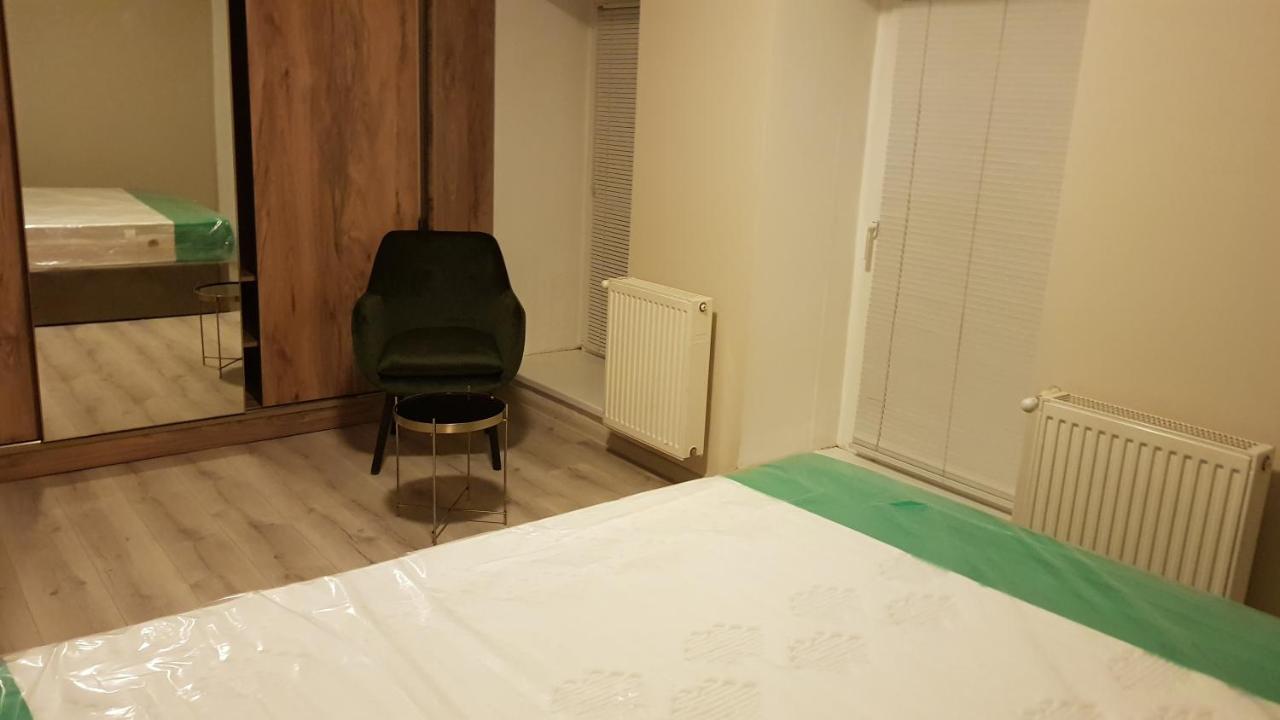 D And D Hotel Tbilisi Bagian luar foto